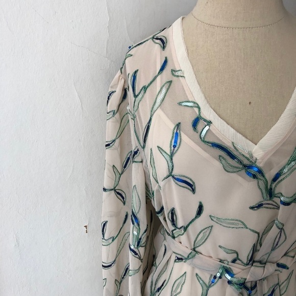 Alexis Amaia Floral Sequin Embroidered Mini Dress - Picture 5 of 8